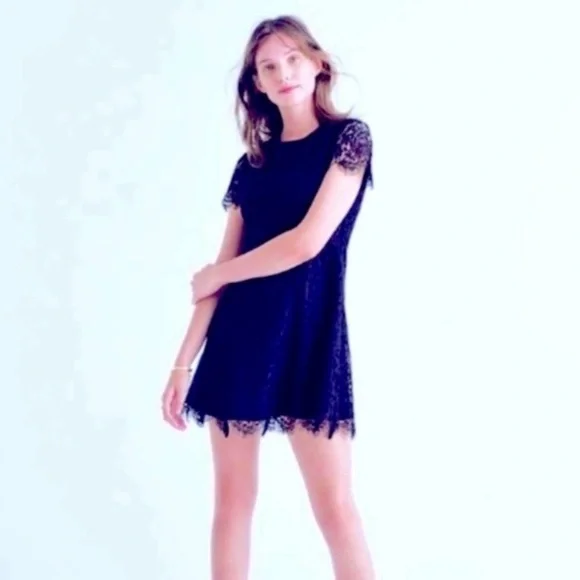 Madewell Lace Shift Dress Navy Blue - Picture 2 of 14